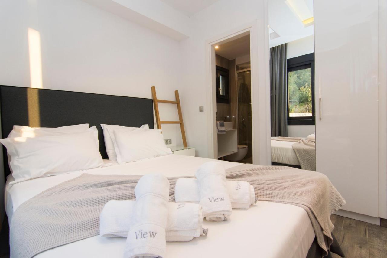 The View Hotel Sofas Coastal Retreat 페르디카 외부 사진
