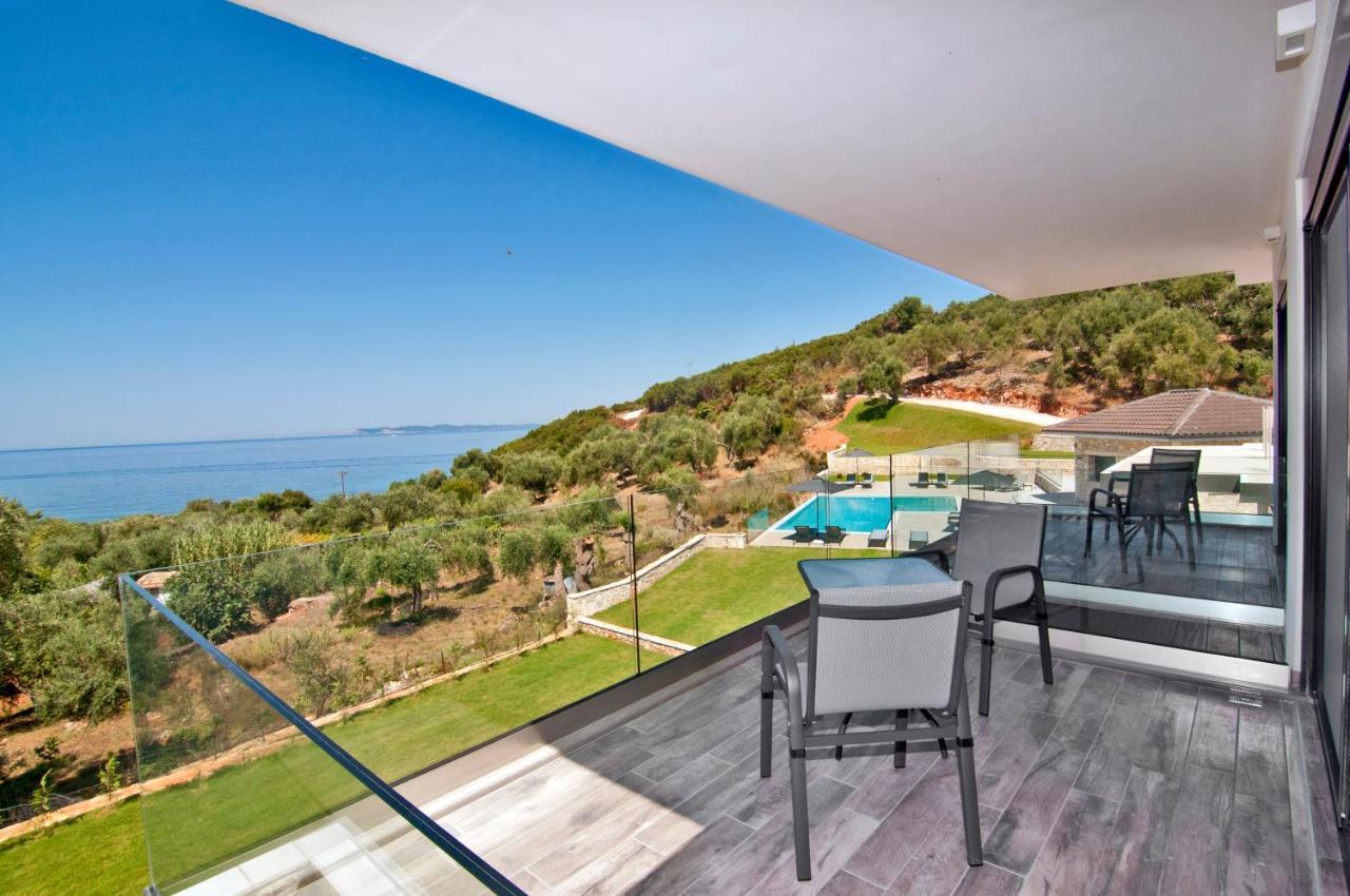 The View Hotel Sofas Coastal Retreat 페르디카 외부 사진