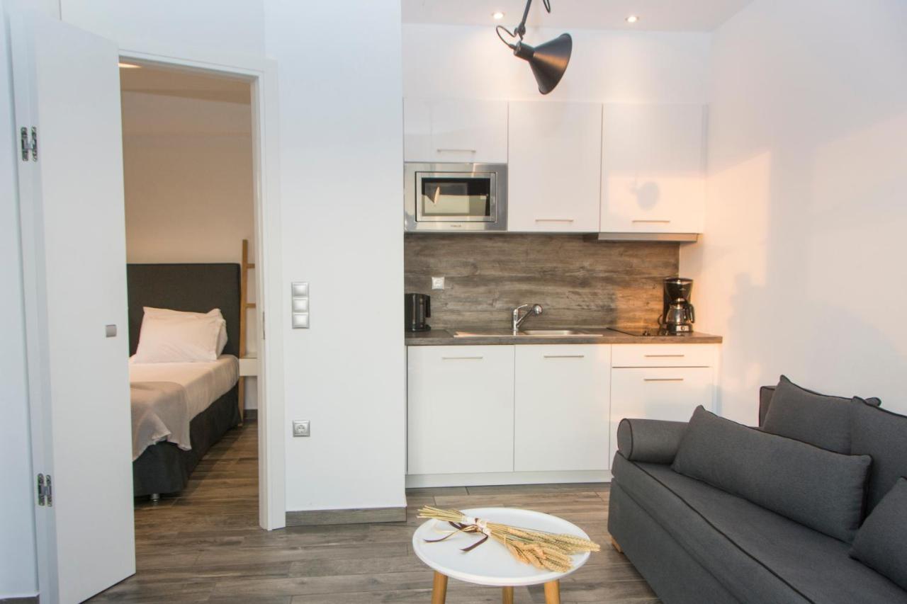 The View Hotel Sofas Coastal Retreat 페르디카 외부 사진