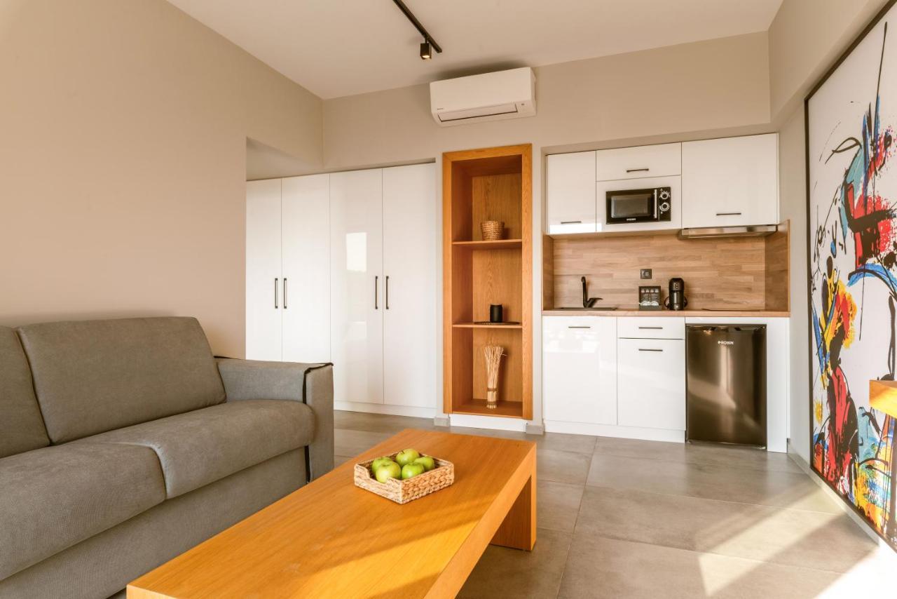 The View Hotel Sofas Coastal Retreat 페르디카 외부 사진