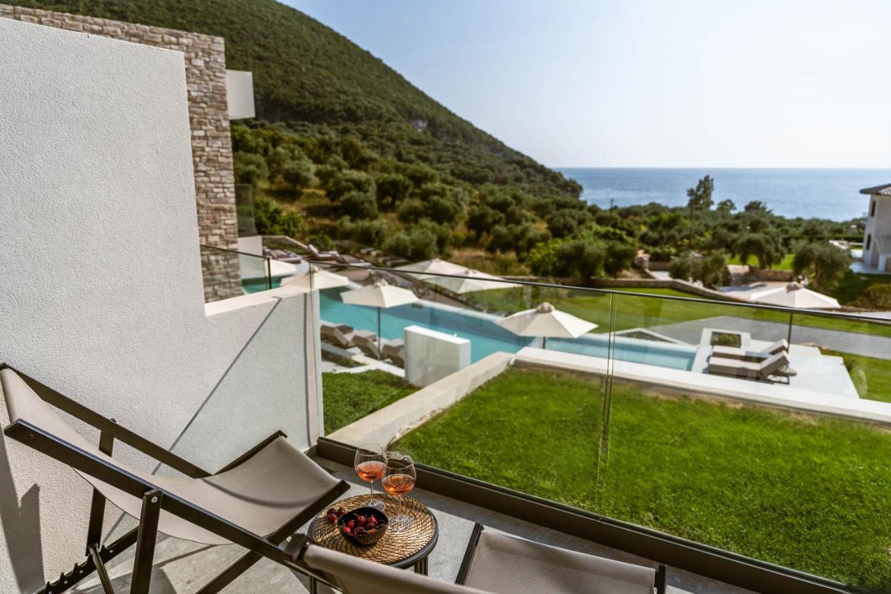 The View Hotel Sofas Coastal Retreat 페르디카 외부 사진