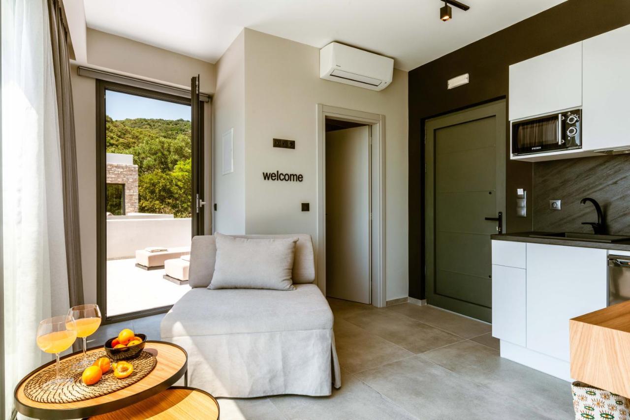 The View Hotel Sofas Coastal Retreat 페르디카 외부 사진