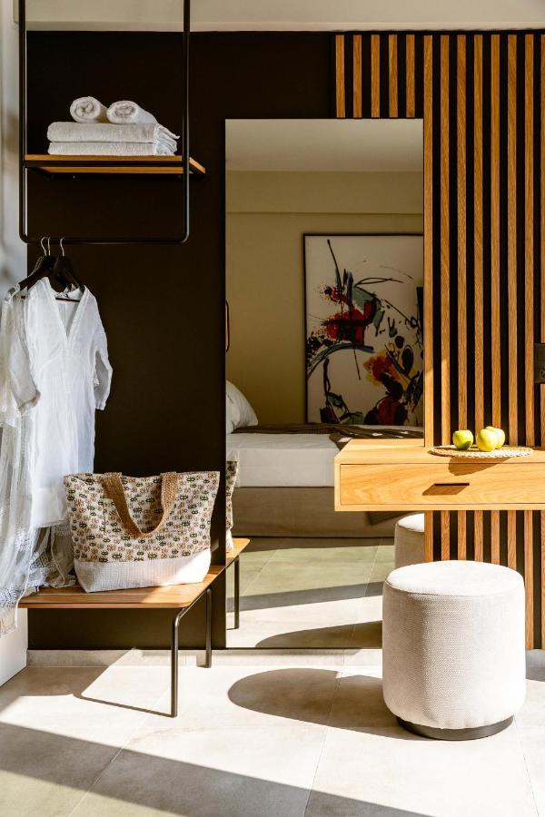 The View Hotel Sofas Coastal Retreat 페르디카 외부 사진