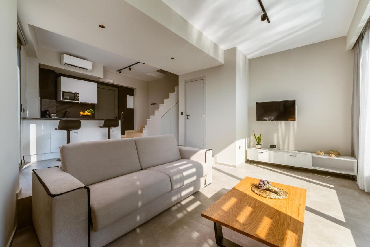 The View Hotel Sofas Coastal Retreat 페르디카 외부 사진